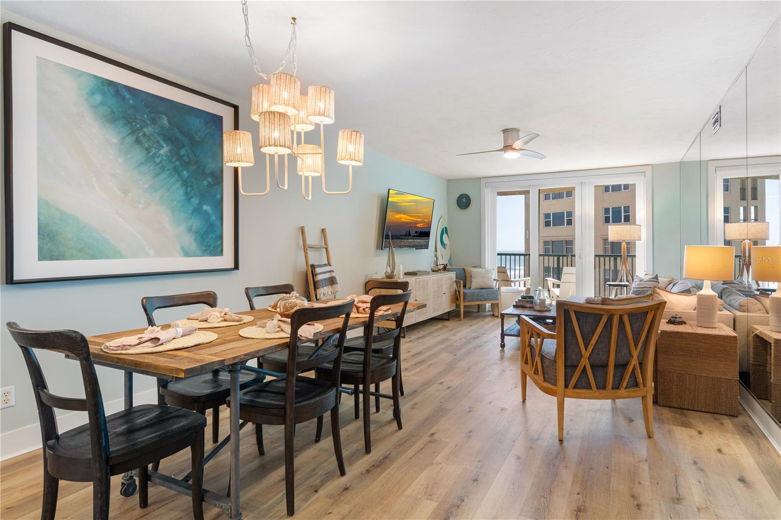 TOWERS AT PONCE INLET TOWER 01 CONDO - Residential