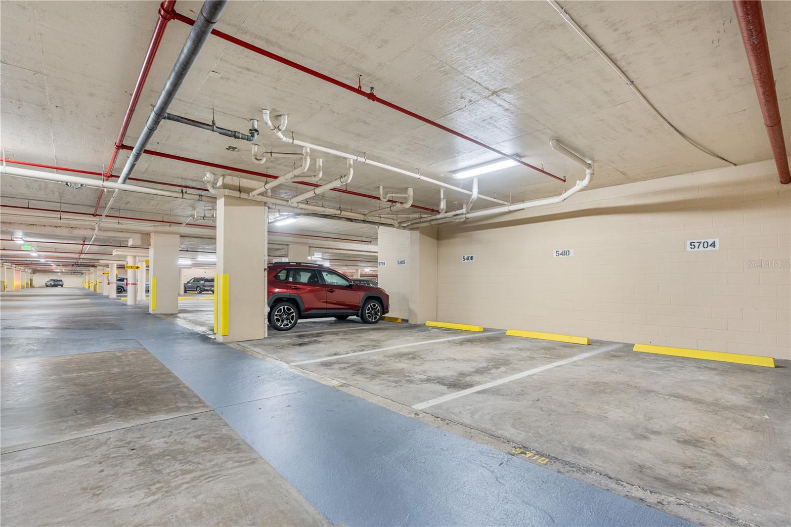 TOWERS AT PONCE INLET TOWER 01 CONDO - Residential