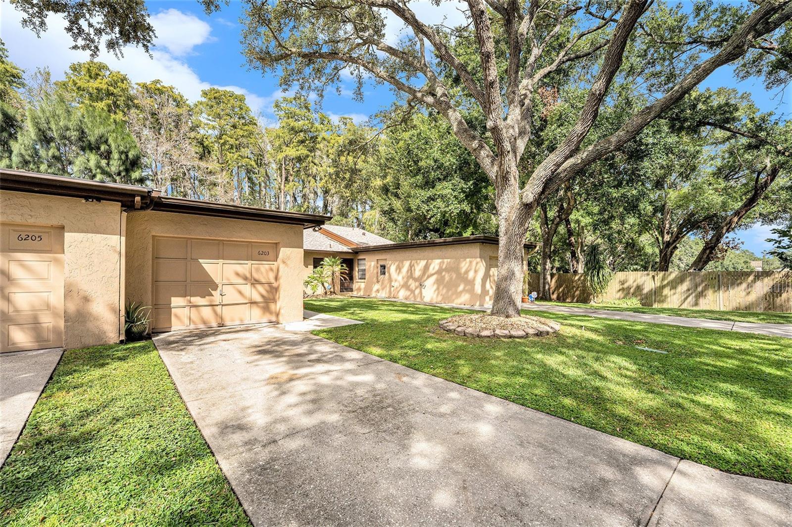 TWELVE OAKS VILLAS CONDO - Residential