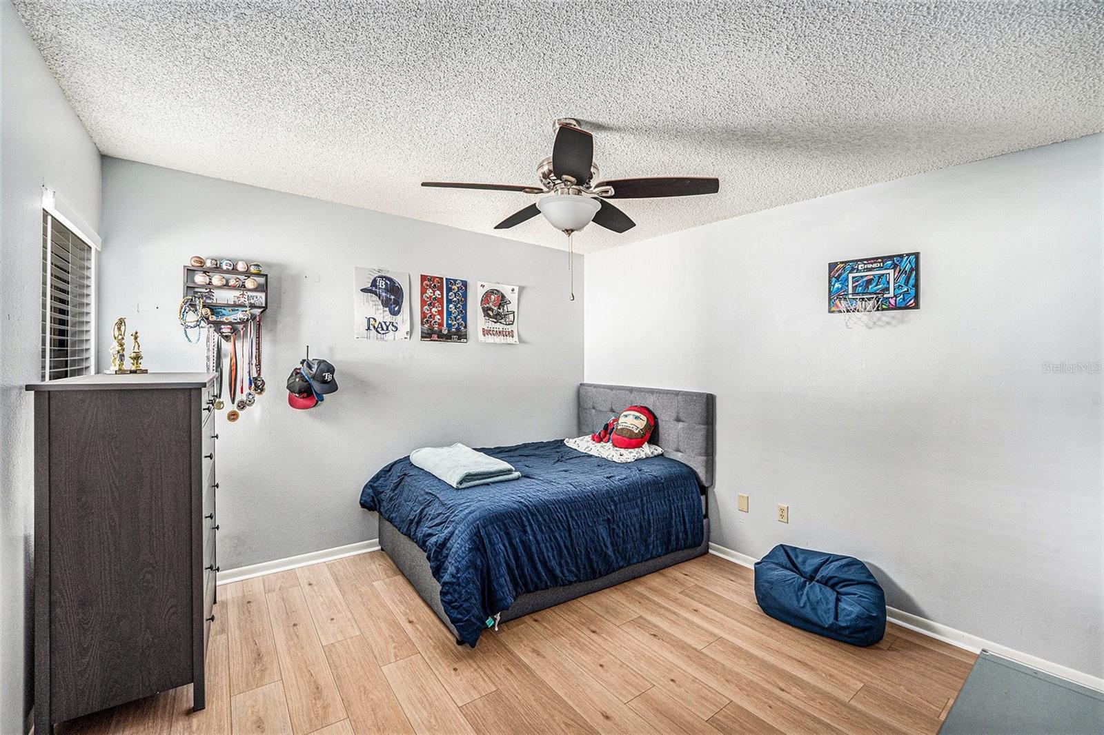 TWELVE OAKS VILLAS CONDO - Residential