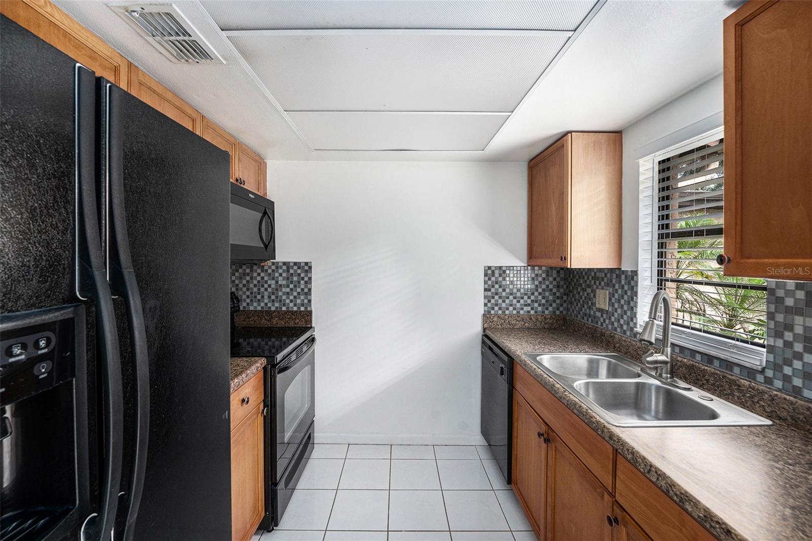 TWELVE OAKS VILLAS CONDO - Residential