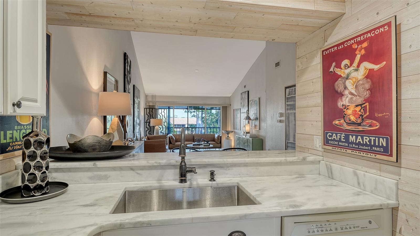 BIRD BAY II - Residential