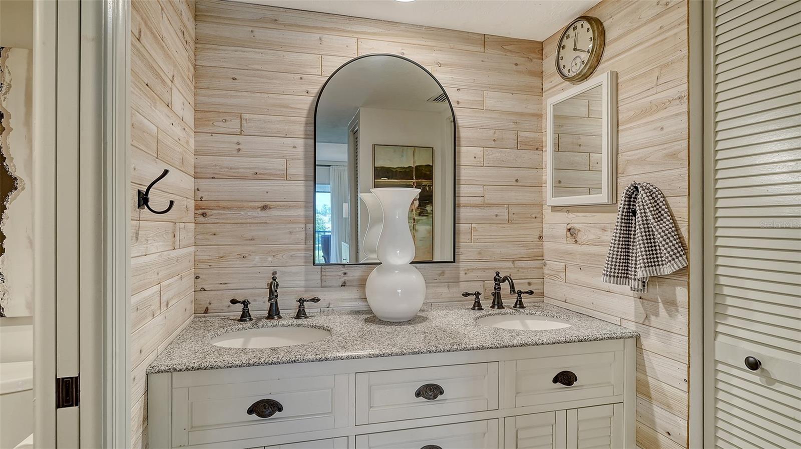 BIRD BAY II - Residential