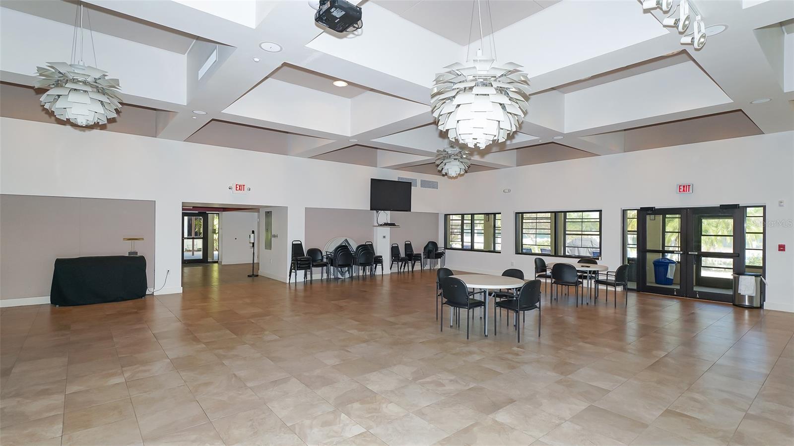 BIRD BAY II - Residential