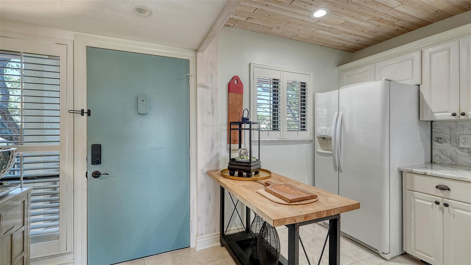 BIRD BAY II - Residential