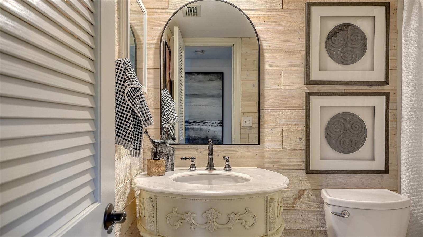 BIRD BAY II - Residential