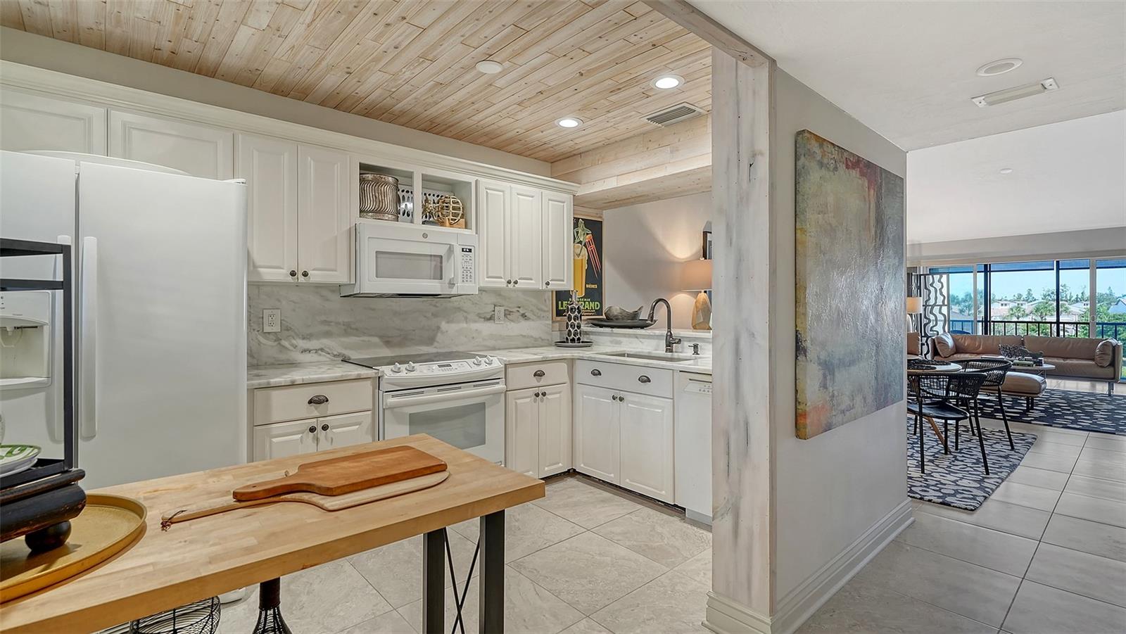 BIRD BAY II - Residential