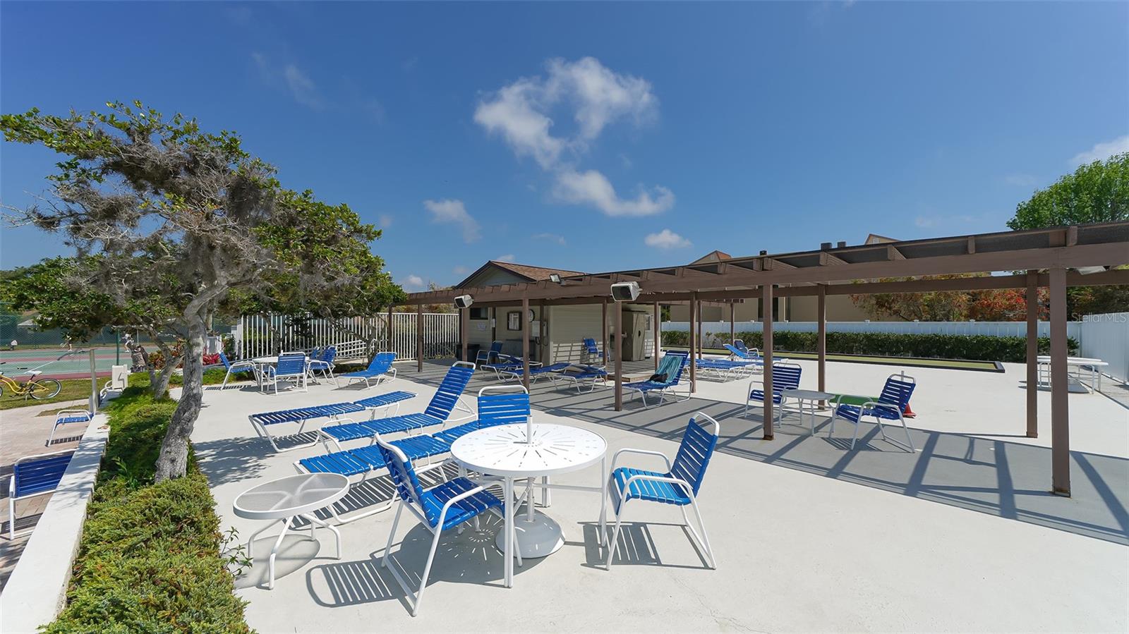 BIRD BAY II - Residential