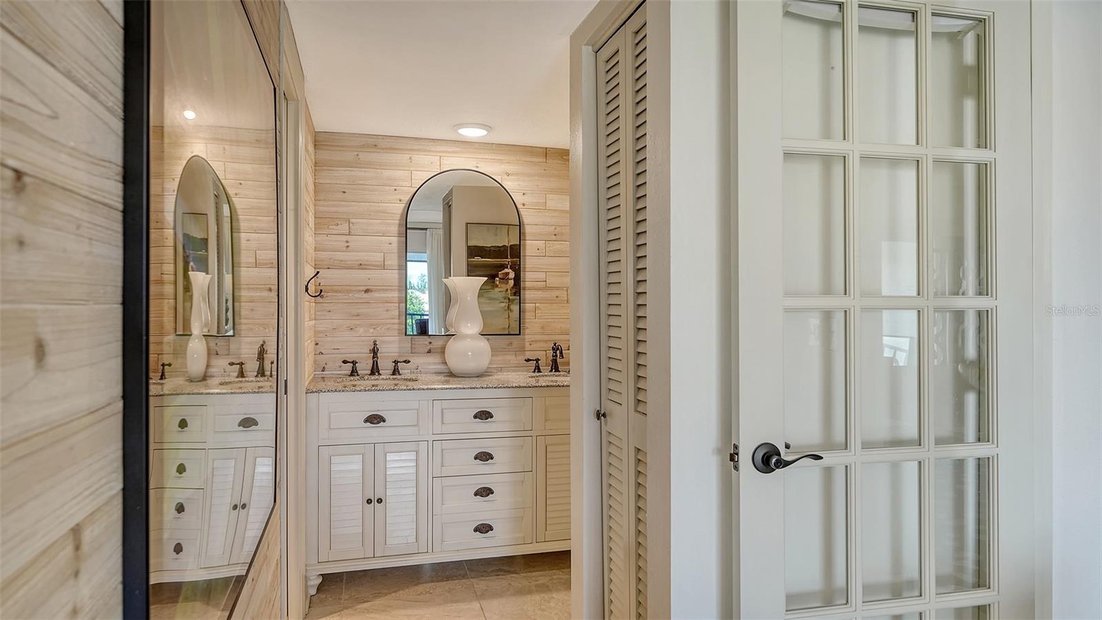 BIRD BAY II - Residential