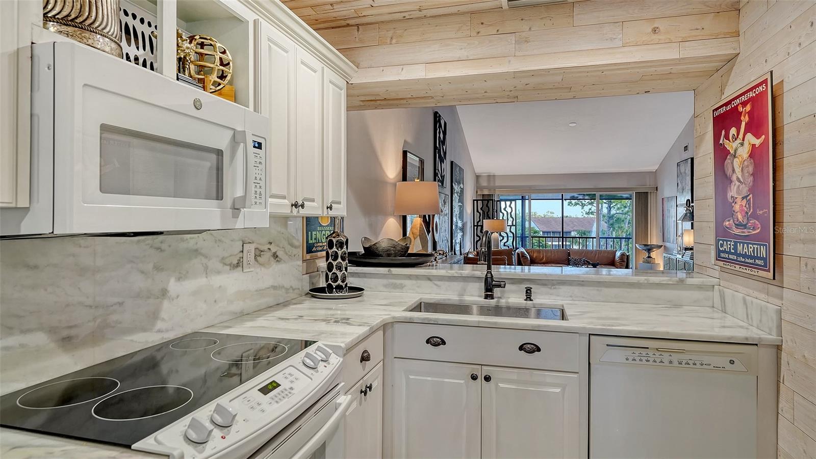 BIRD BAY II - Residential