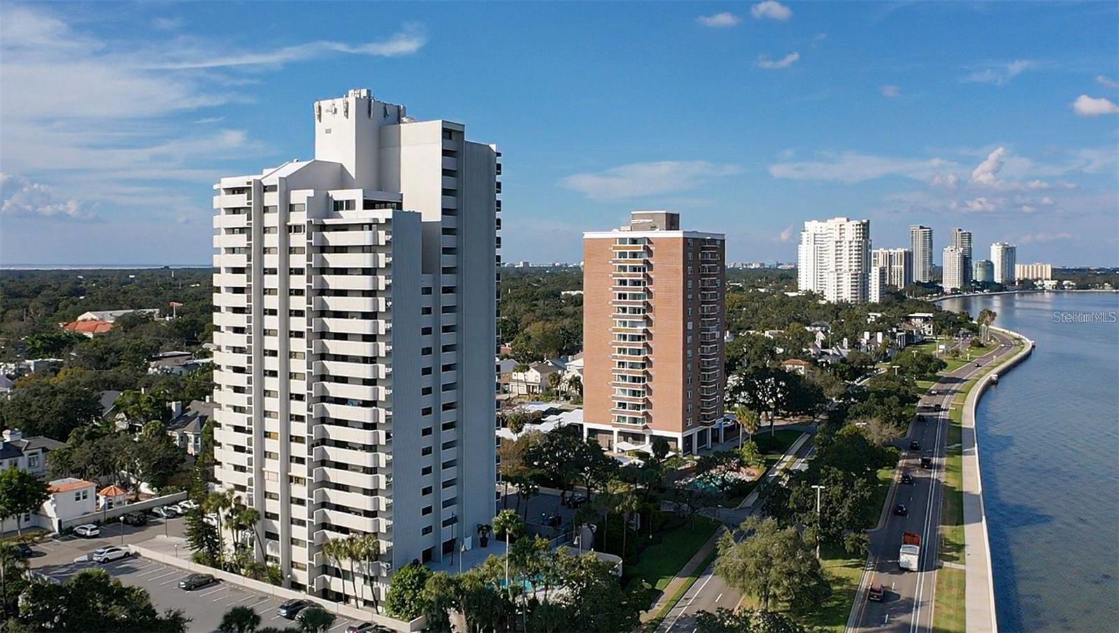THE PINNACLE APTS A CONDO - Residential Lease