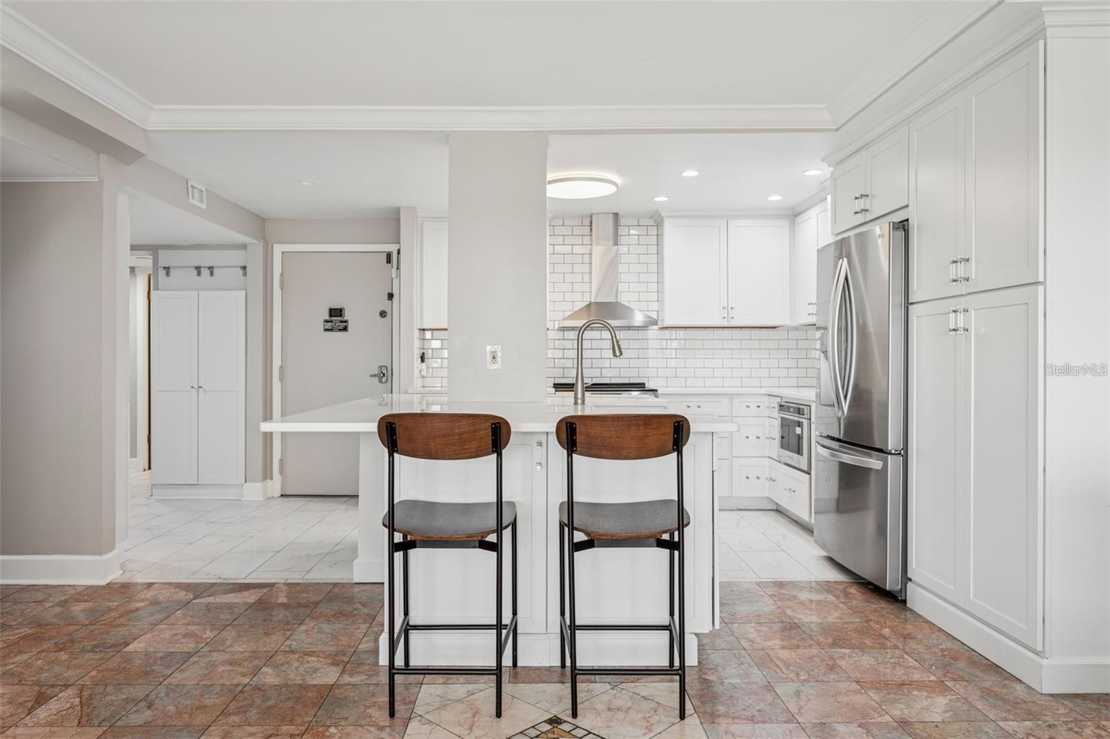 THE PINNACLE APTS A CONDO - Residential Lease