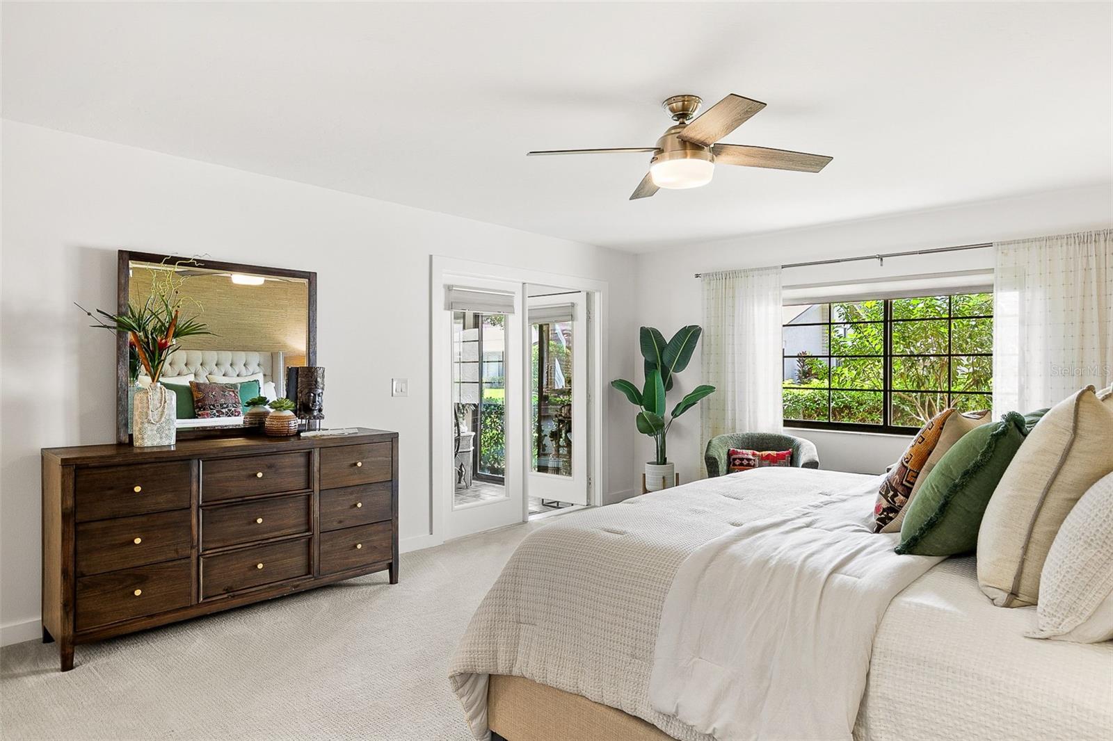 PIPERS WAITE - Residential