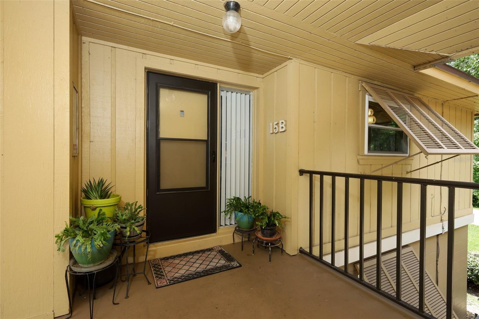 120 HIBISCUS WOODS 15B