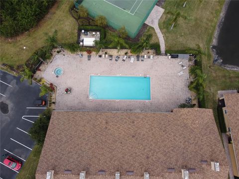 A home in WINTER HAVEN