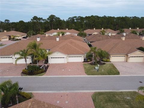 A home in WINTER HAVEN