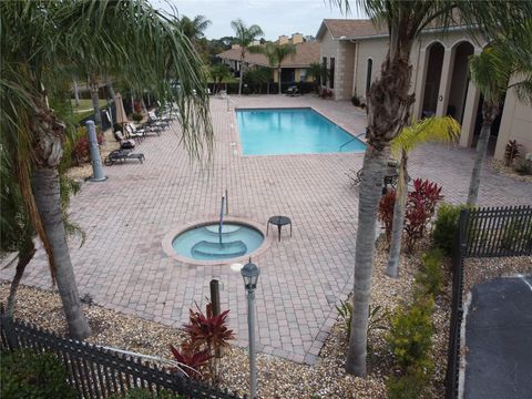 A home in WINTER HAVEN