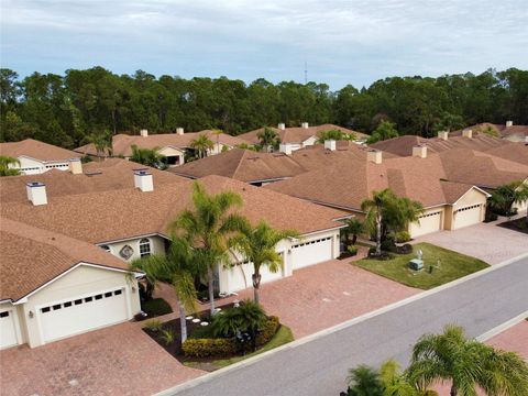 A home in WINTER HAVEN