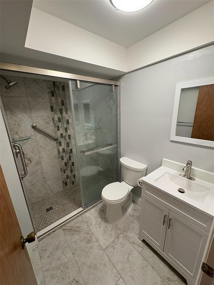 GREEN DOLPHIN PARK CONDO - Residential