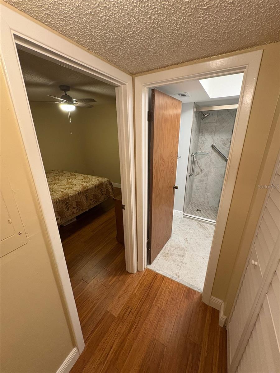 GREEN DOLPHIN PARK CONDO - Residential