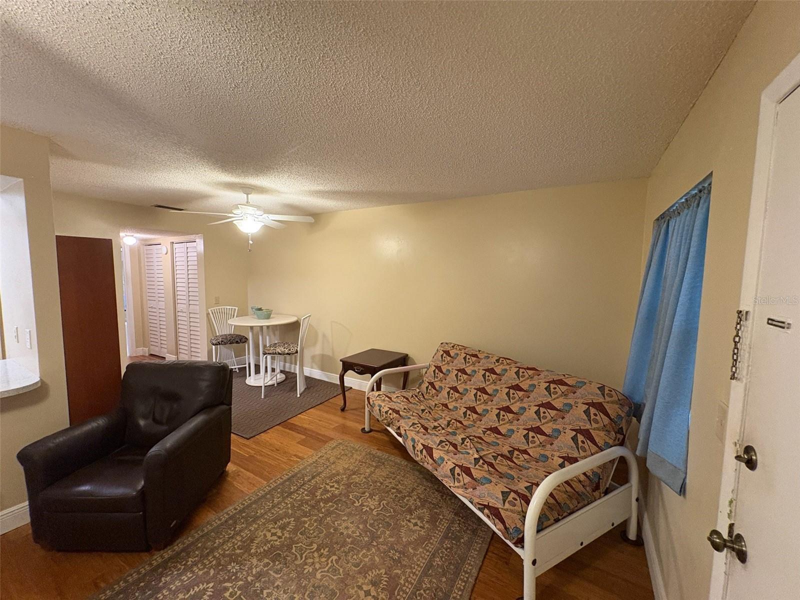 GREEN DOLPHIN PARK CONDO - Residential