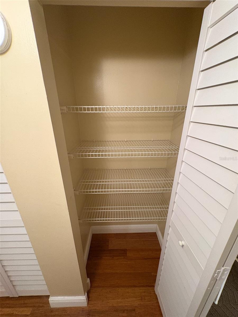 GREEN DOLPHIN PARK CONDO - Residential