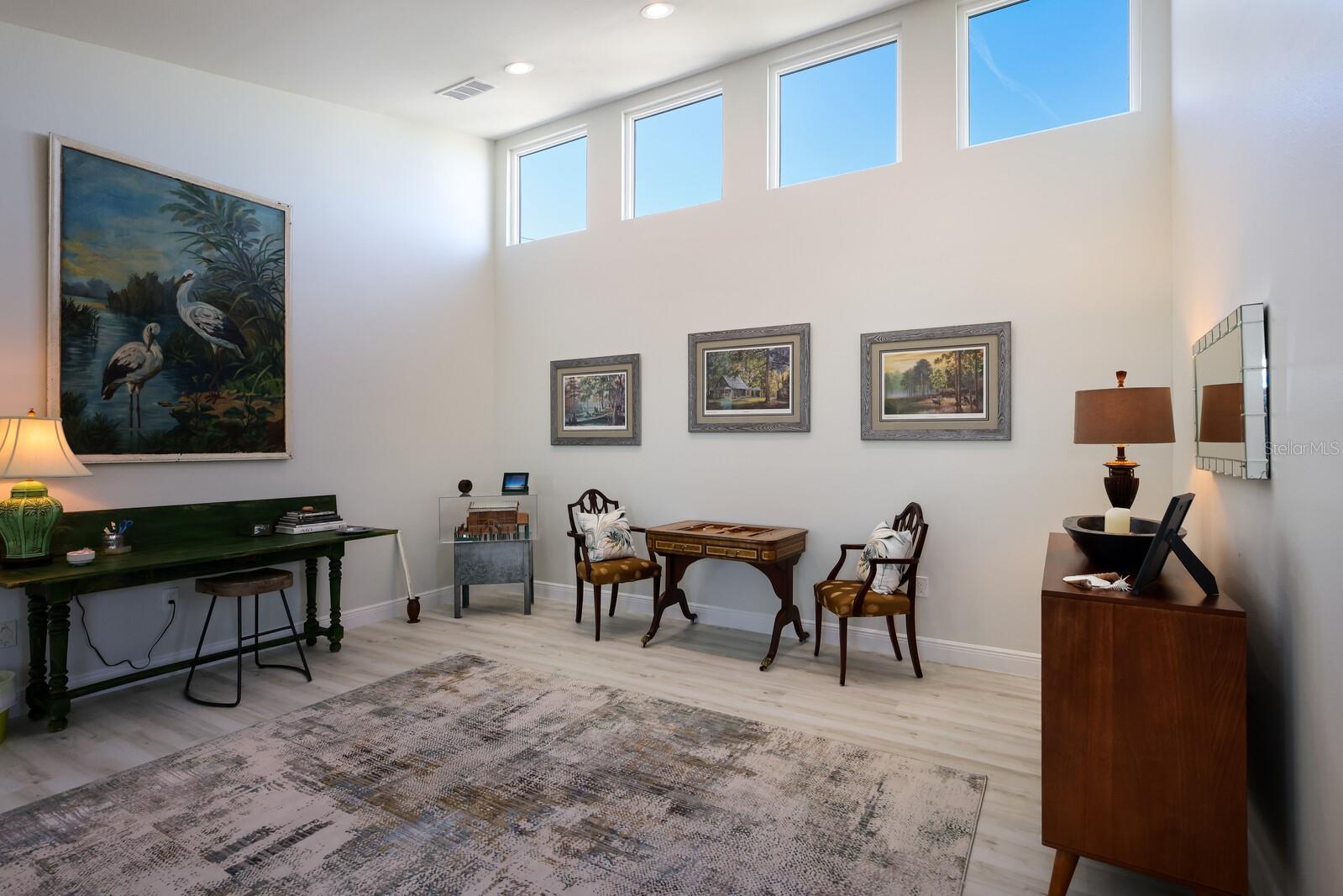 GOLDEN BEACH - Residential