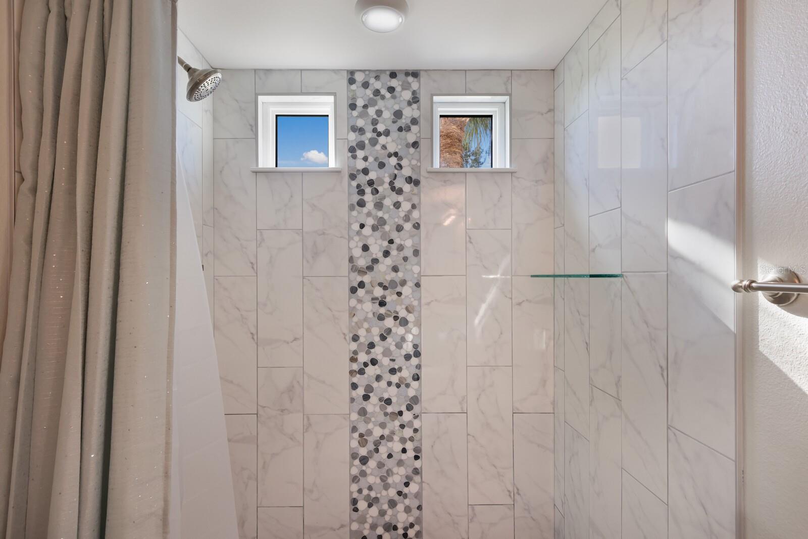 GOLDEN BEACH - Residential