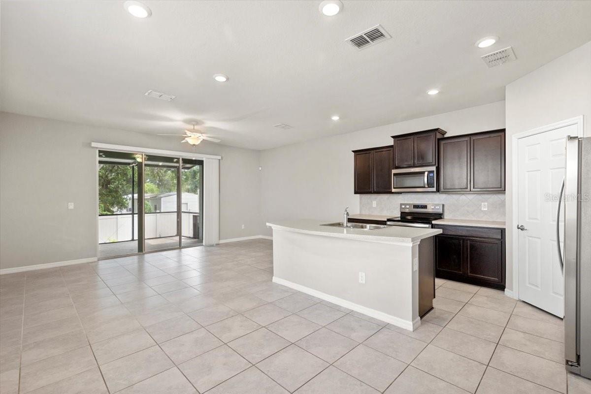 5344 SYLVESTER LOOP