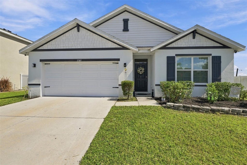 Photo of 1702 Johnson Pointe Drive, Plant City, FL 33566 (MLS # TB8560519)