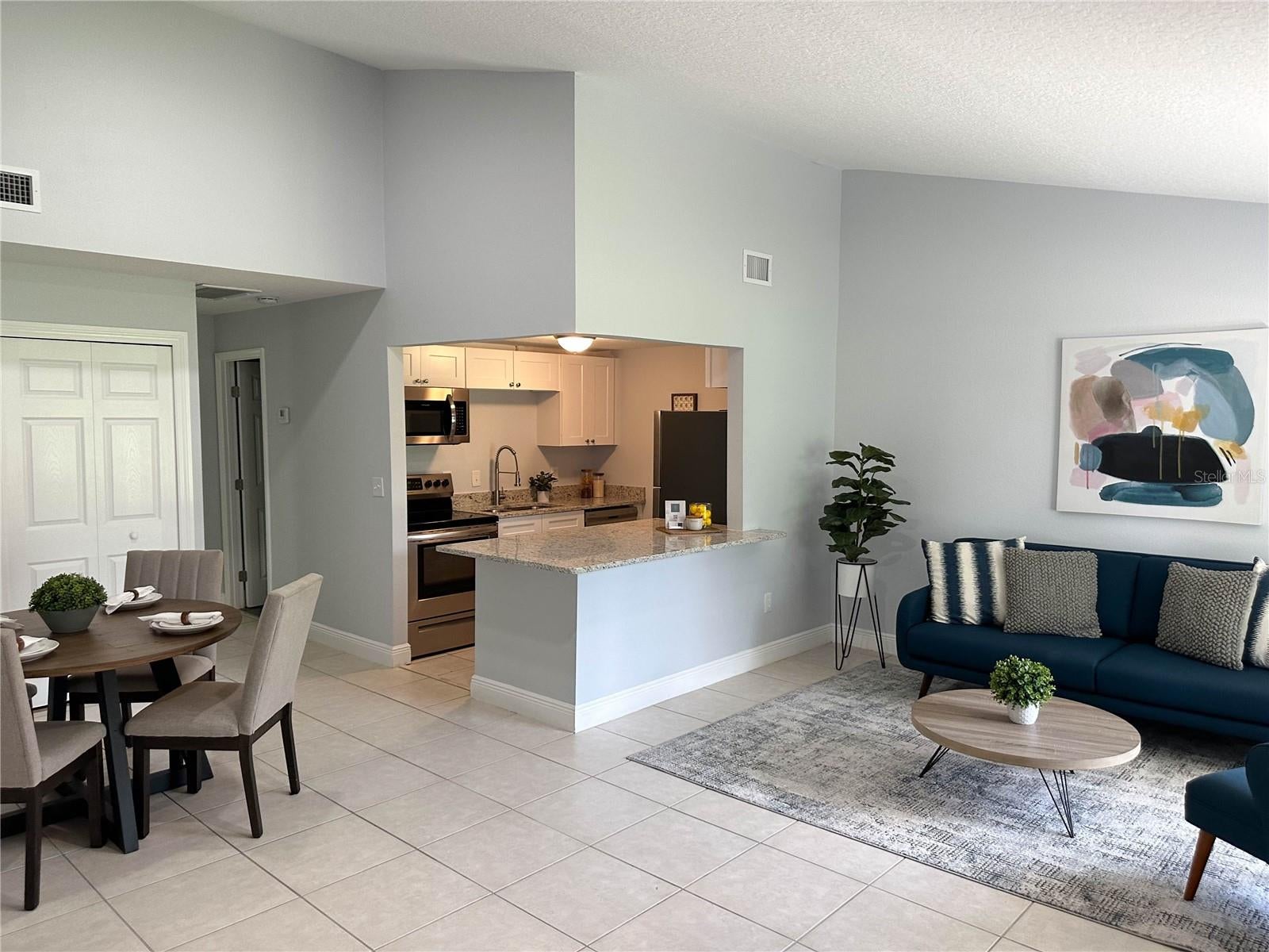 23 COUNTRY CLUB DRIVE B - Photo 4
