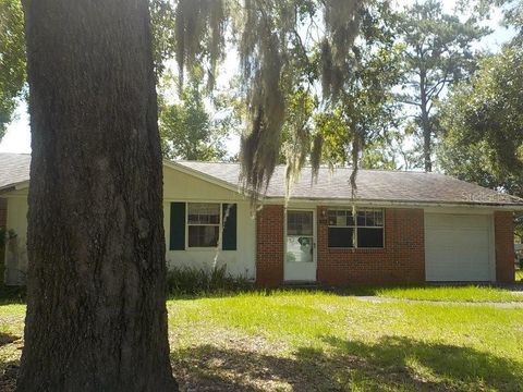 Photo of 719 SE 34th Avenue, Ocala, FL 34471 (MLS # OM705156) Photo of 719 SE 34th Avenue, Ocala, FL 34471 (MLS # OM705156)