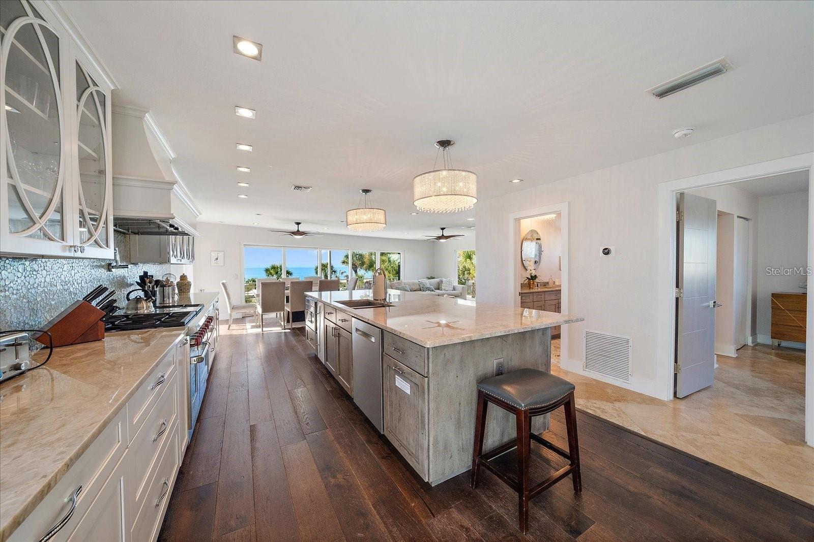 412 S CASEY KEY ROAD, NOKOMIS, FL, 34275 3 412 S CASEY KEY ROAD