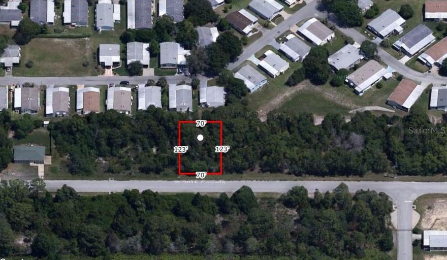 Build your dream home to this beautiful high and dry lot in desirable Oakdale Estates in Homosassa, FL. No HOA or deed restrictions. This location is just minutes to get to all the nearest shops or restaurants in town and just a short drive to the Suncoast Parkway to be in the big cities like Tampa or St. Pete!! If you love being near the water, then this is the perfect lot for you. It is a short drive to the Homosassa Springs, Crystal River, and the Gulf. This property won't last long! Call today to make it your own.