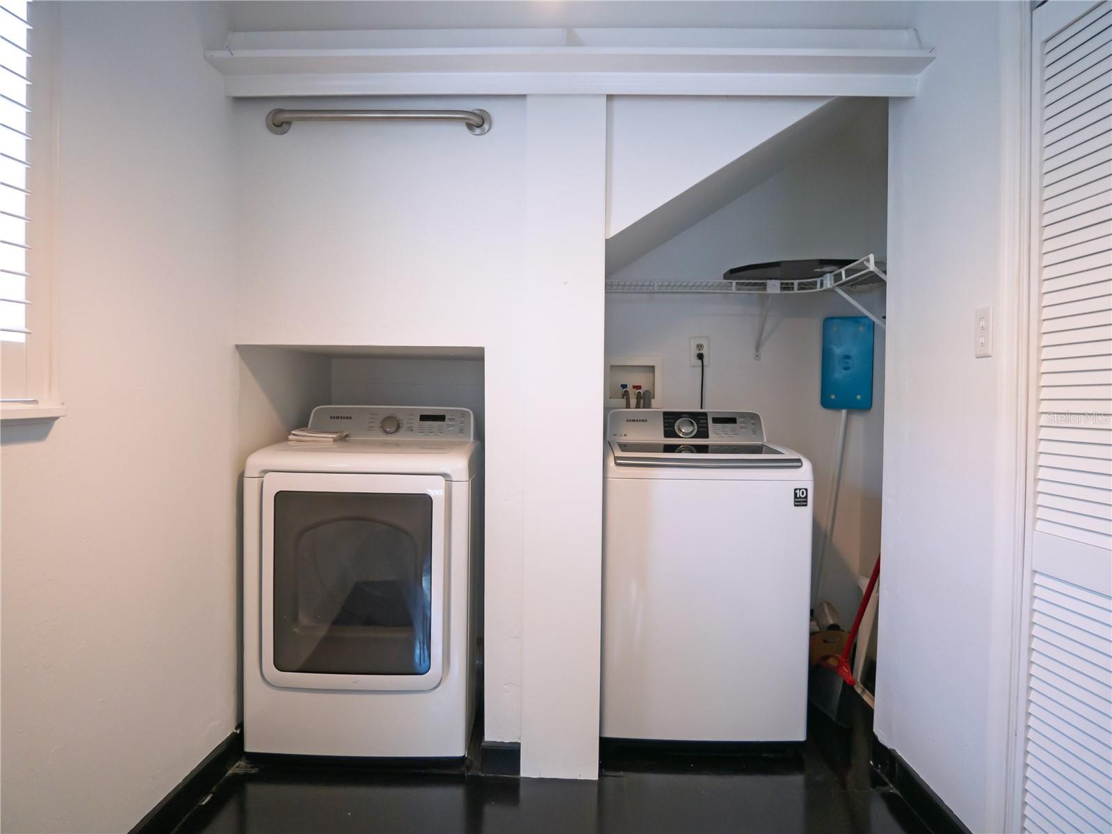 M & J SUB - Residential