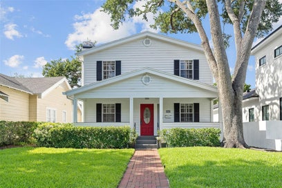 325 17TH AVENUE NE ST PETERSBURG FL 33704