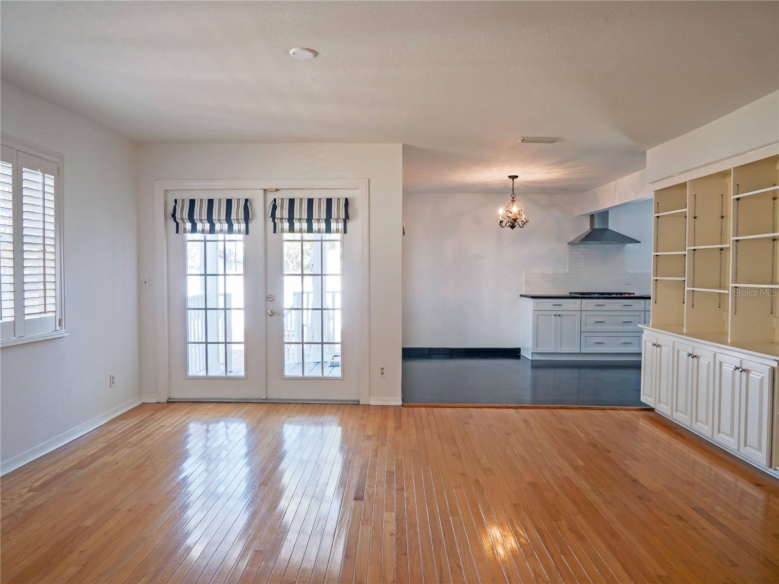 M & J SUB - Residential