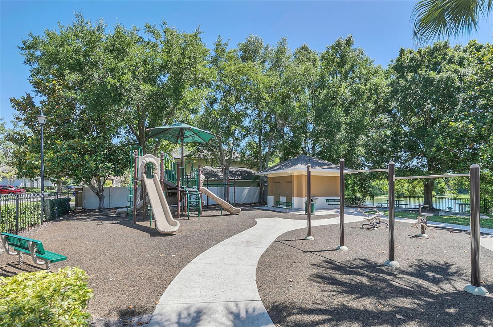 WOODBRIDGE LAKES UNIT 2B - Residential