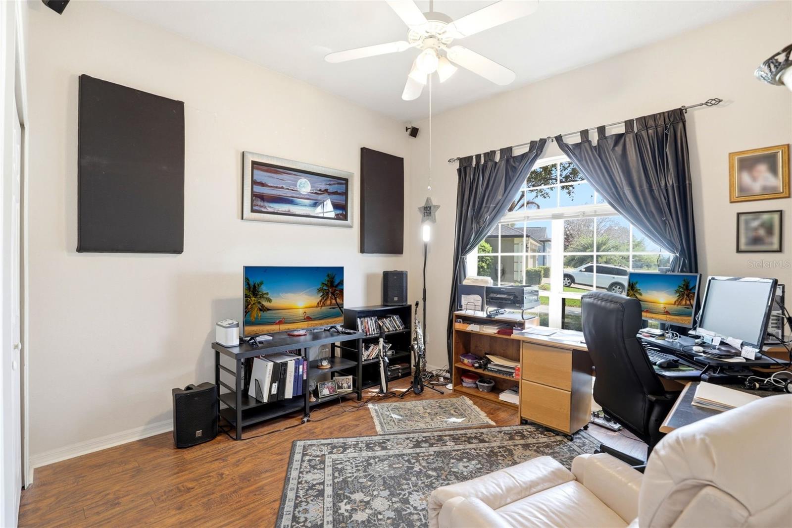 WOODBRIDGE LAKES UNIT 2B - Residential