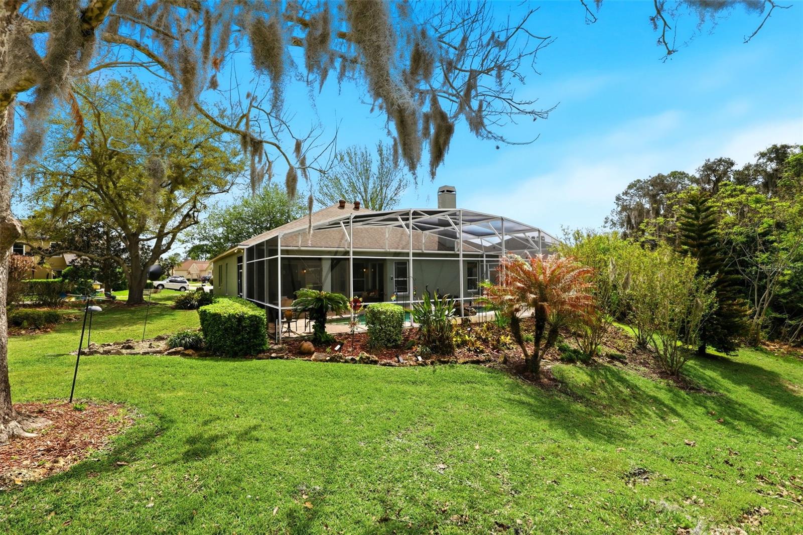 WOODBRIDGE LAKES UNIT 2B - Residential