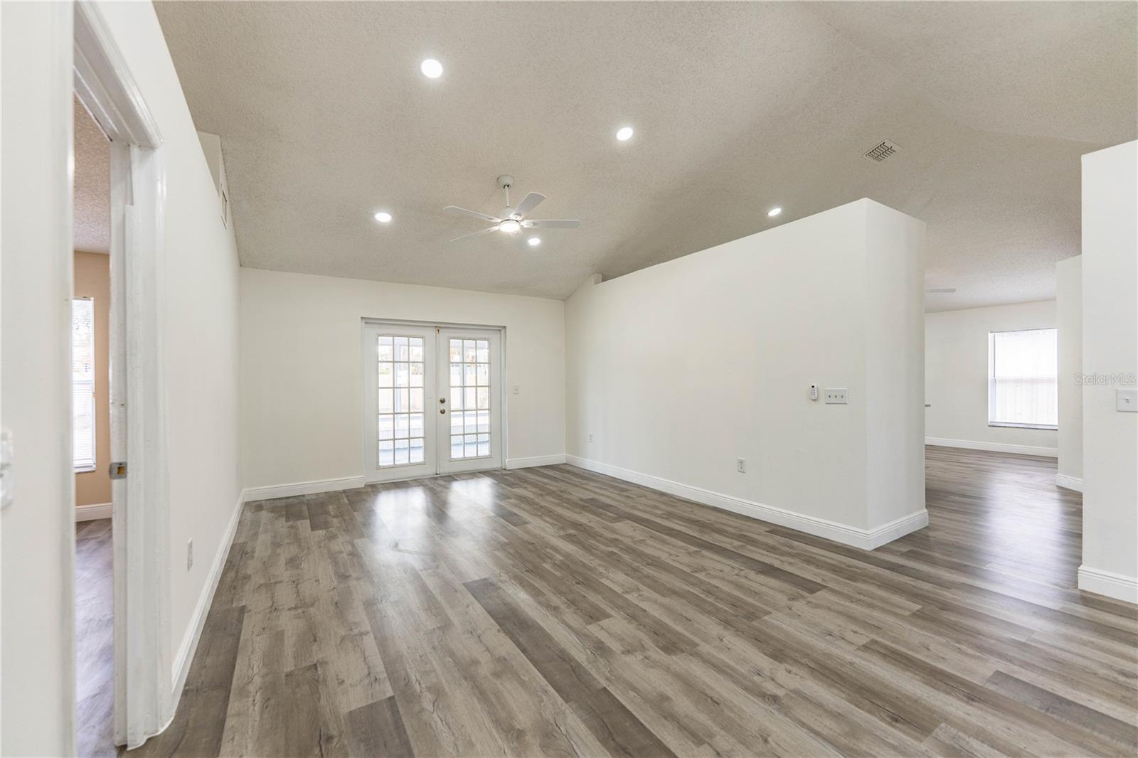 VINEYARD - Residential