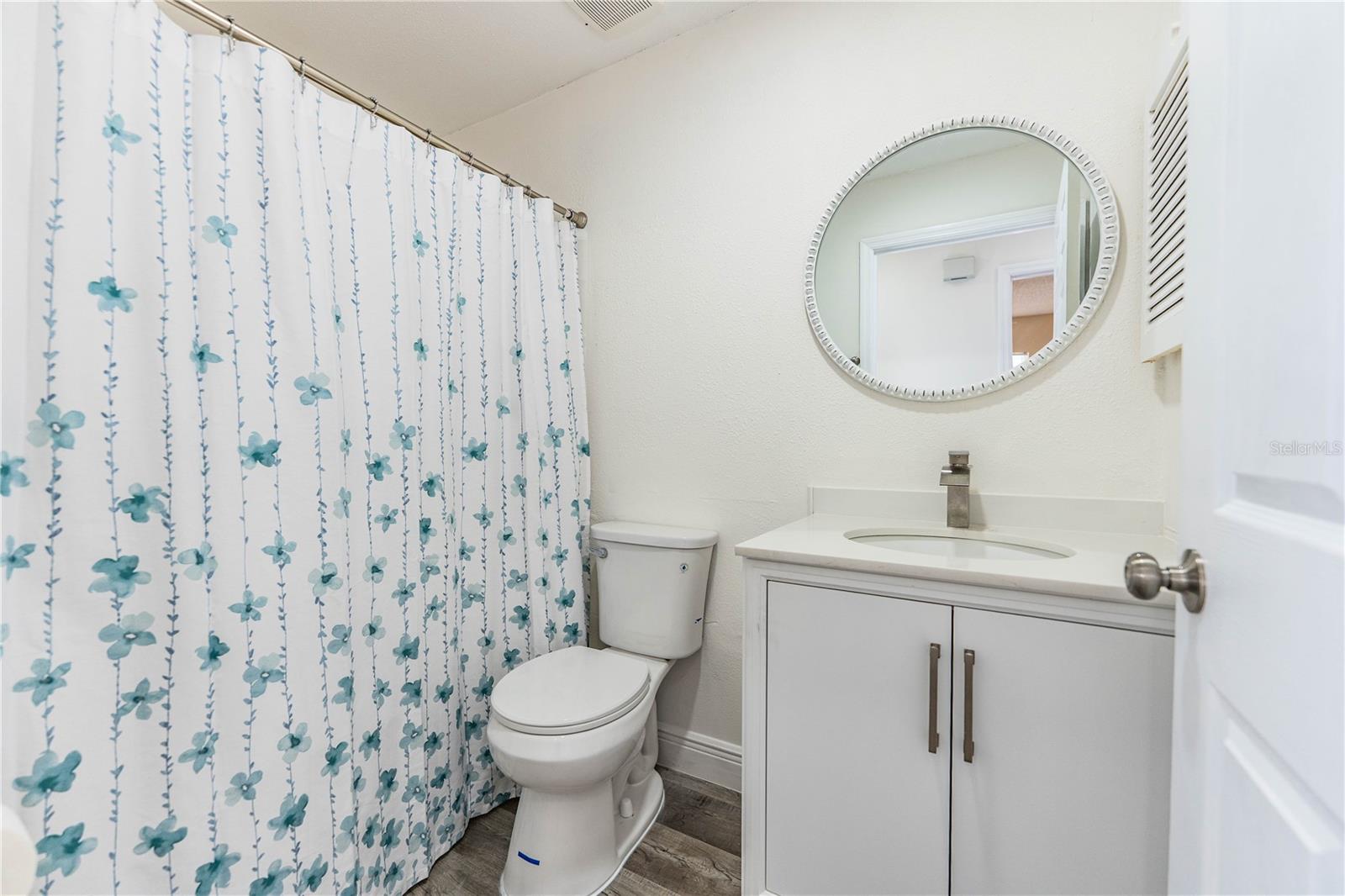 VINEYARD - Residential