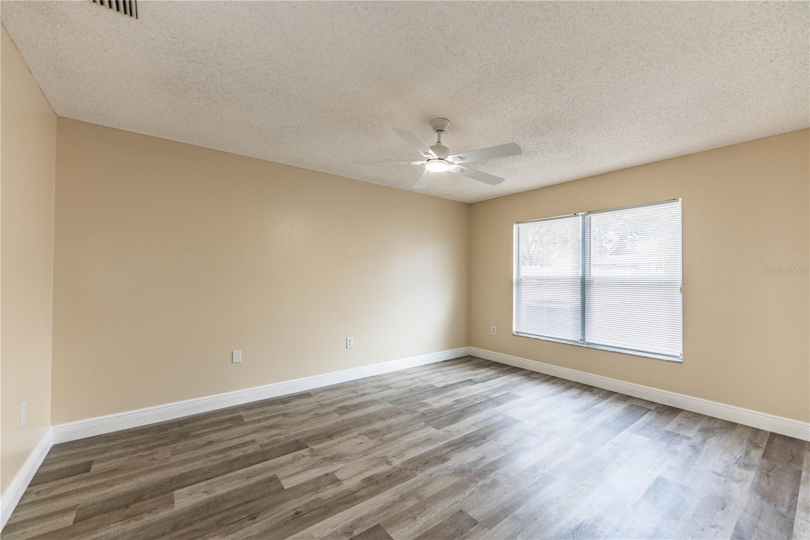 VINEYARD - Residential