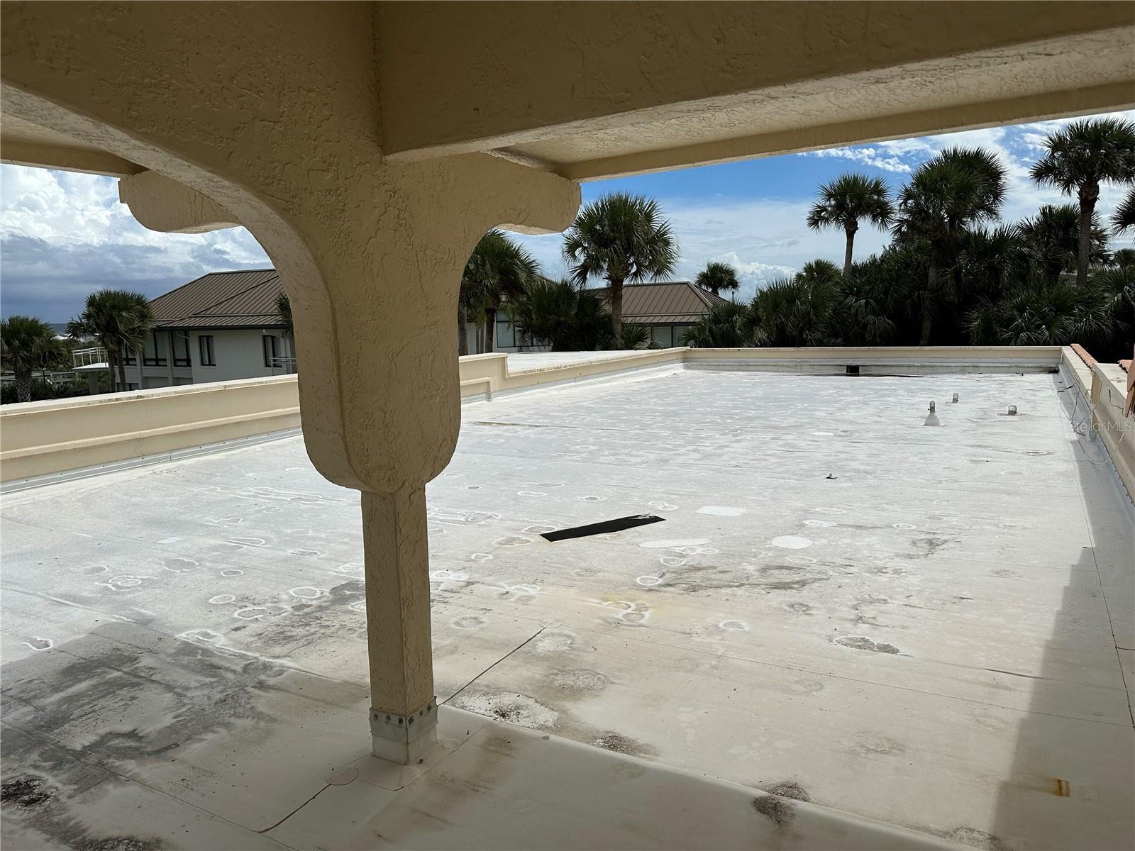 CORONADO SHORES - Residential