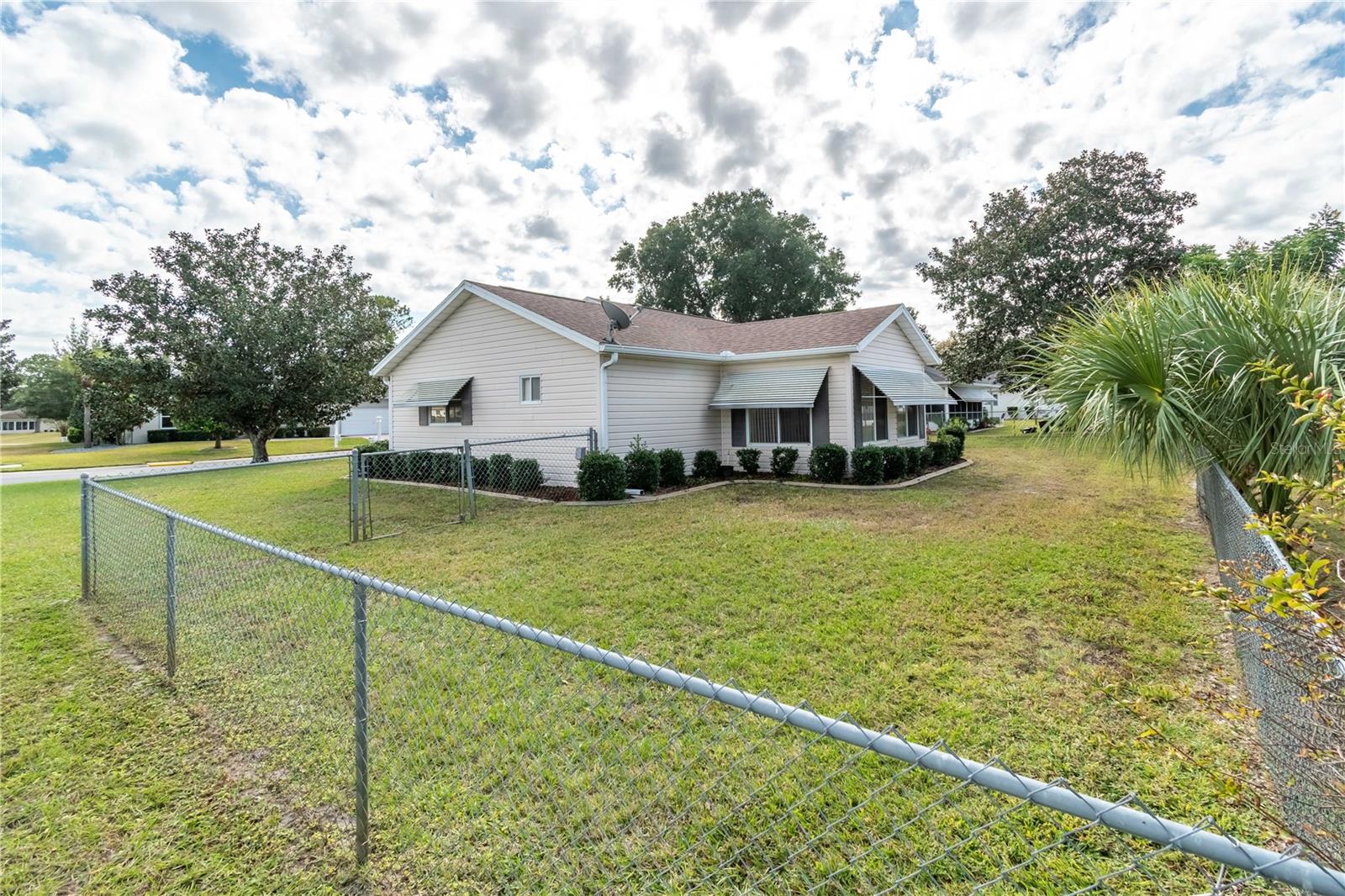 SPRUCE CREEK PRESERVE 8351 - Residential