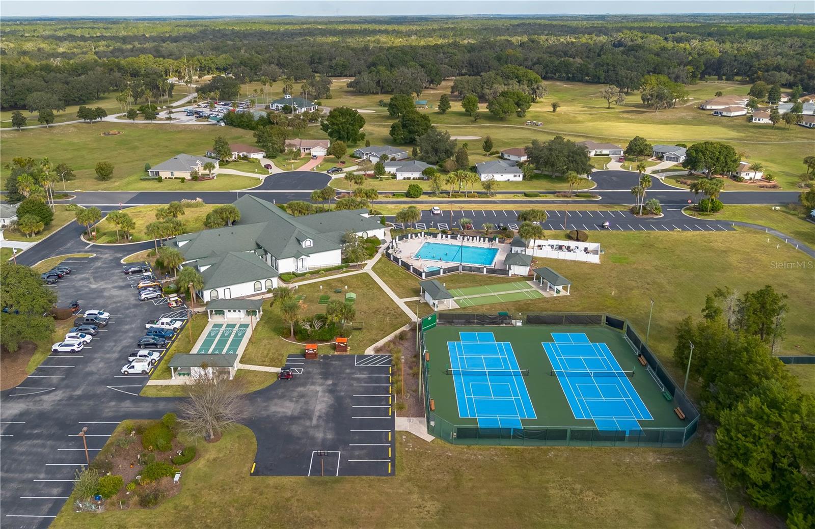 SPRUCE CREEK PRESERVE 8351 - Residential