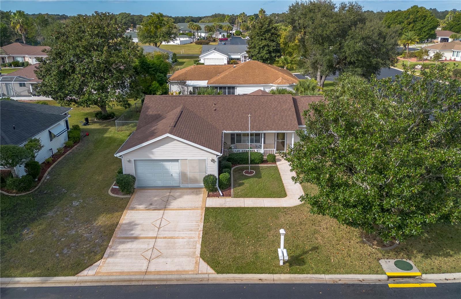 SPRUCE CREEK PRESERVE 8351 - Residential