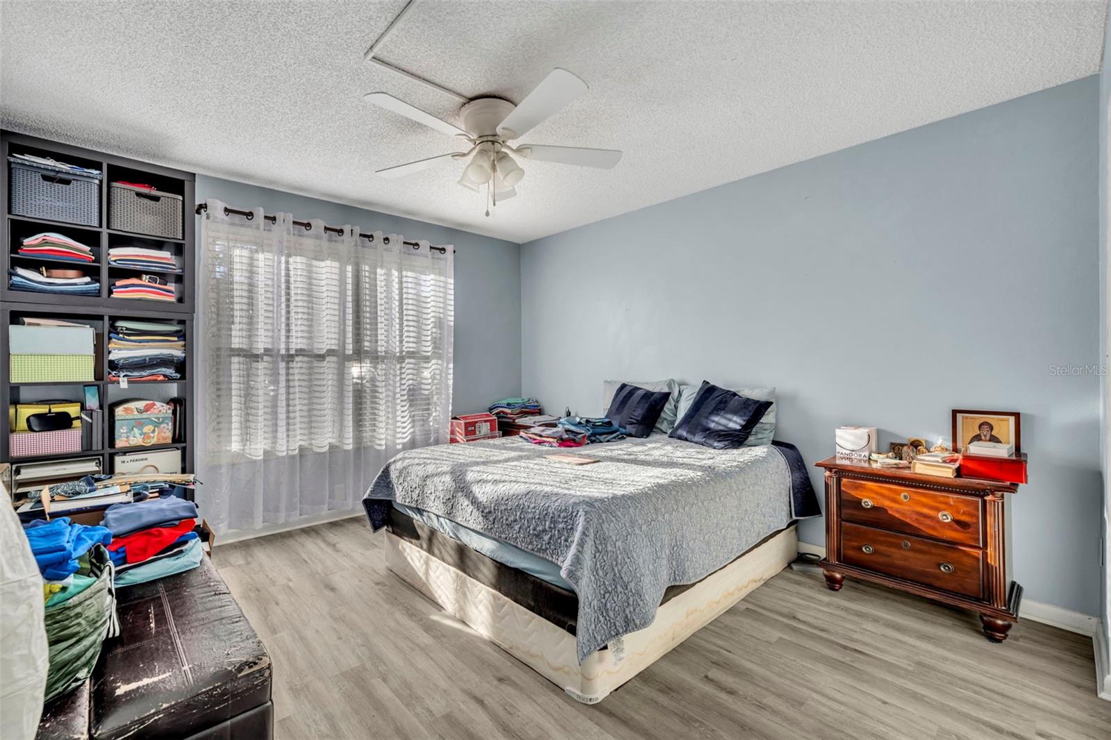 FOUR SEASONS CONDO - Residential