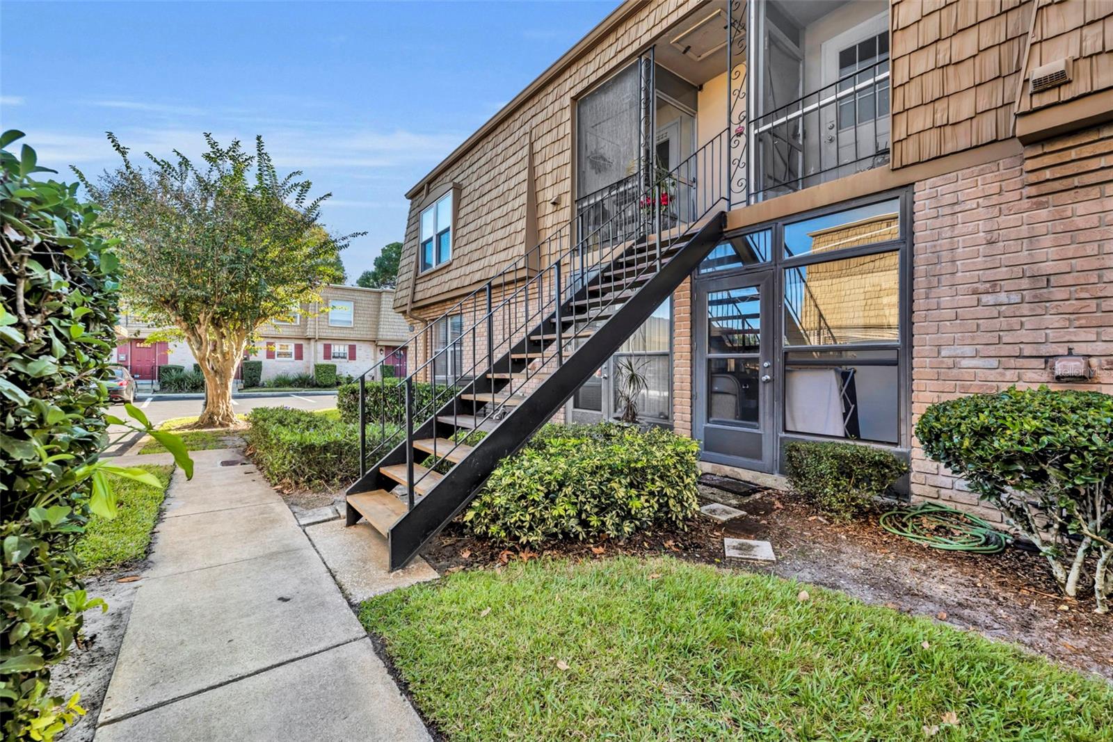 FOUR SEASONS CONDO - Residential