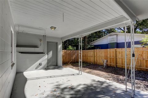 A home in ZEPHYRHILLS